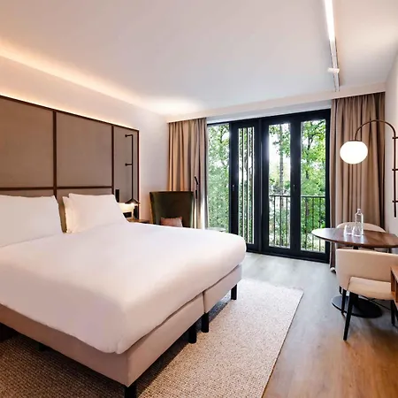 Hotel Kasteel Steenenburg 4*