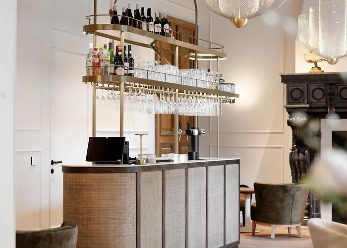 Kasteel Steenenburg Otel 4*